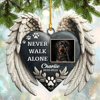 Personalized Pet Memorial Ornament with Angel Wings – Custom 'Never Walk Alone' Heart Keepsake for Dogs and Cats